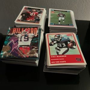 Lot of roughly 275 Football Cards